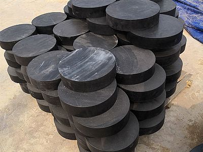 峄城区板式橡胶支座由若干层橡胶片与薄钢板经加压硫化
